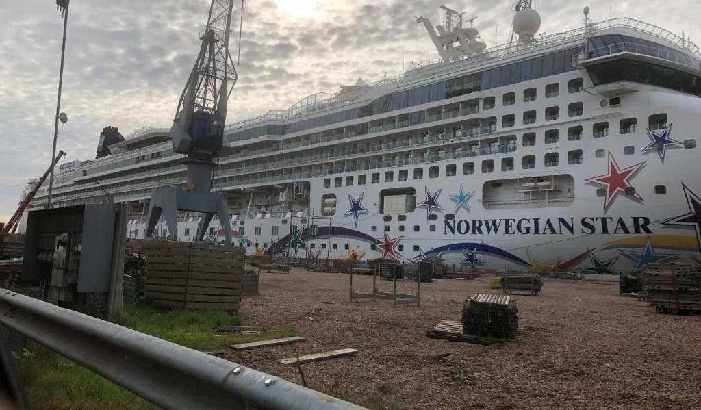 Wartung auf dem Kreuzfahrtschiff Norwegian Star